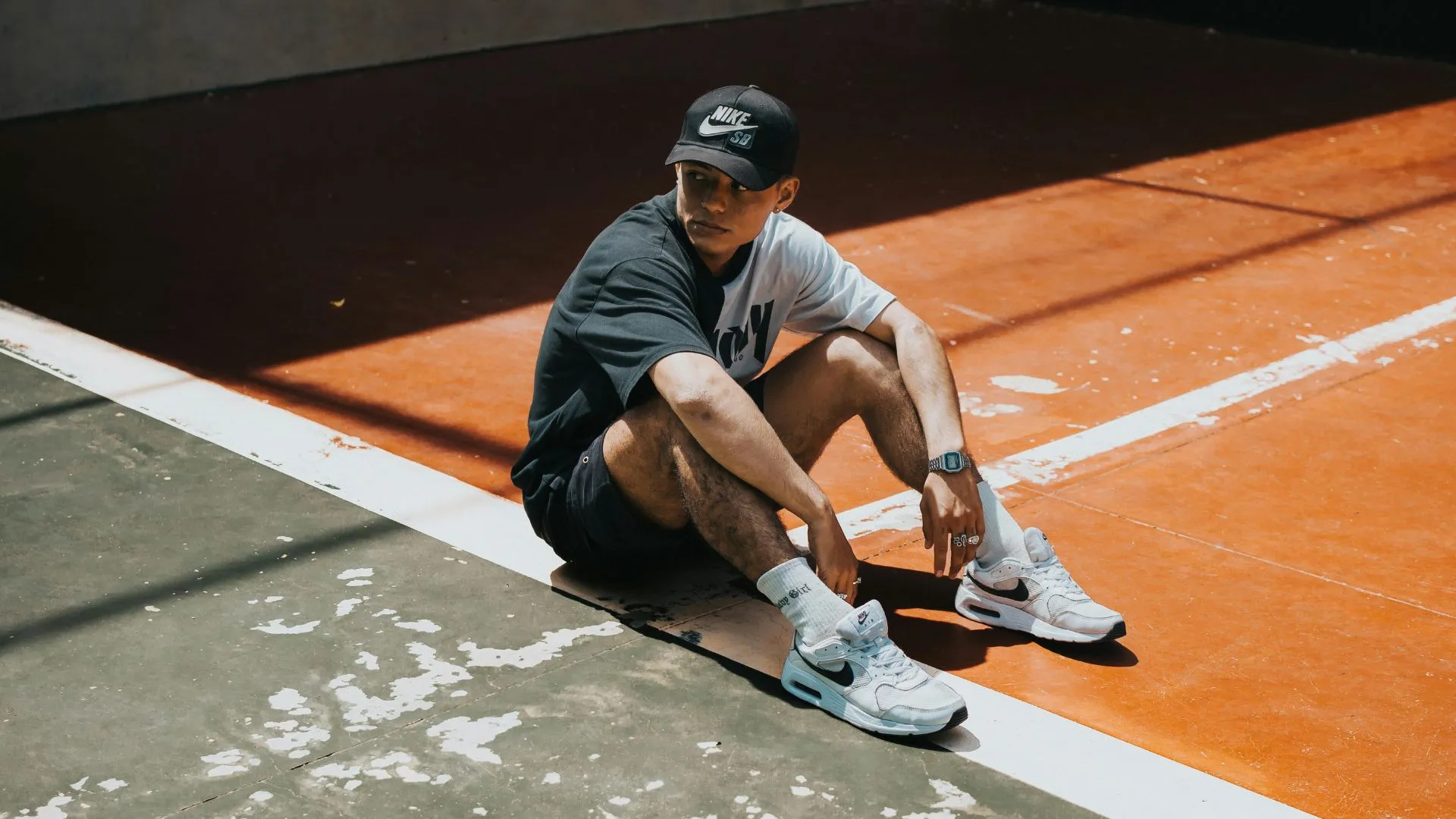 Estilo urbano y deportivo presente en las campañas de Nike más icónicas